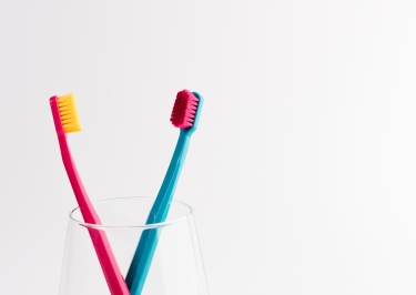 03 dicas de como escolher a escova de dentes ideal